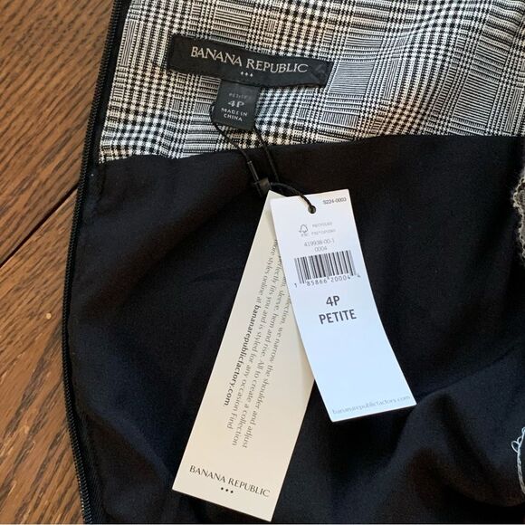 Banana Republic Grey and black plaid shift dress woman’s size 4P office - Picture 8 of 10